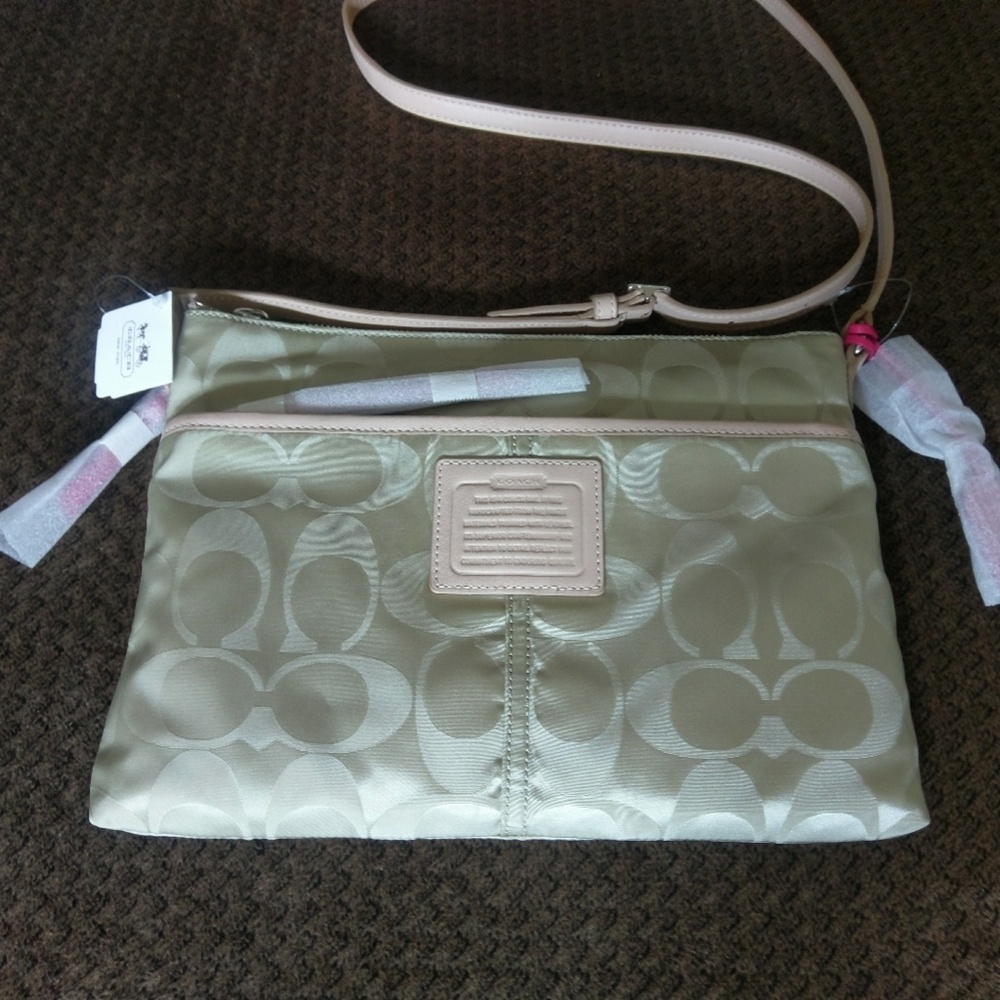 Coach New With Tag